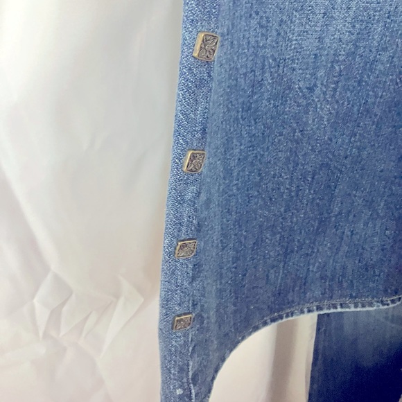 Just Cavalli Studded Jeans, Very stylish, Size: 34 x 32’ Excellent Condition, - Picture 9 of 10